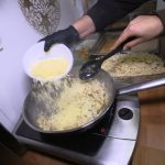 Palmenhaus-Kulinarik: Käsespätzle Knödel